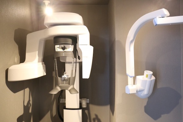 京橋 銀座みらい歯科のブログ＿インプラントで重要な診断に必要な歯科用CT