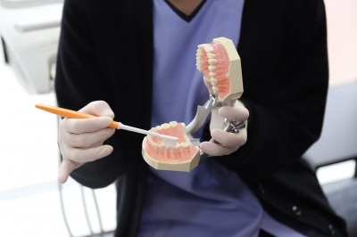 京橋 銀座みらい歯科の歯周病治療で患者様ごとに実施する歯磨き指導